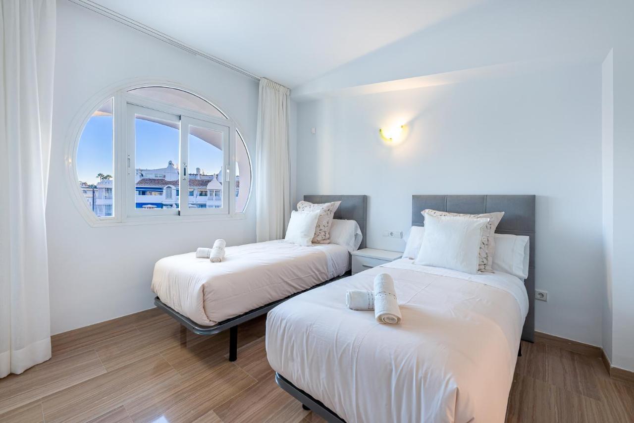 Atico Puerto Marina First Island With Sea Views And Rooftop Pool Benalmádena Exterior photo